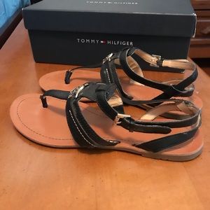 Tommy Hilfiger Black Lorine Sandals Size 7